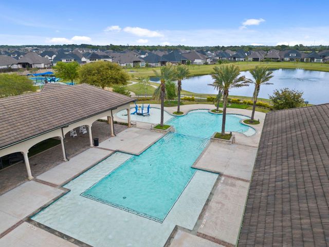 19326 Tobiano Park Drive, Tomball, TX 77377