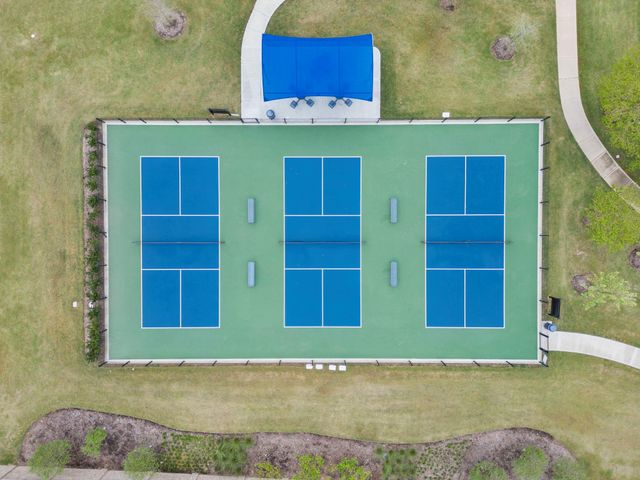 19326 Tobiano Park Drive, Tomball, TX 77377