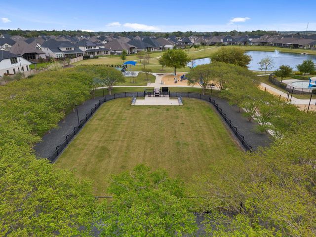 19326 Tobiano Park Drive, Tomball, TX 77377