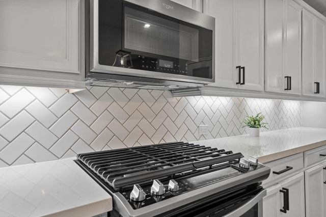 19326 Tobiano Park Drive, Tomball, TX 77377