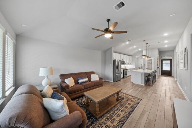 19326 Tobiano Park Drive, Tomball, TX 77377