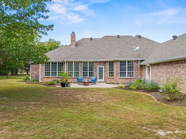 1 Bluebonnet Trail, Greenville, TX 75402