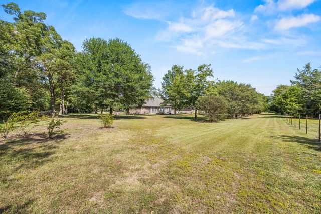 1 Bluebonnet Trail, Greenville, TX 75402