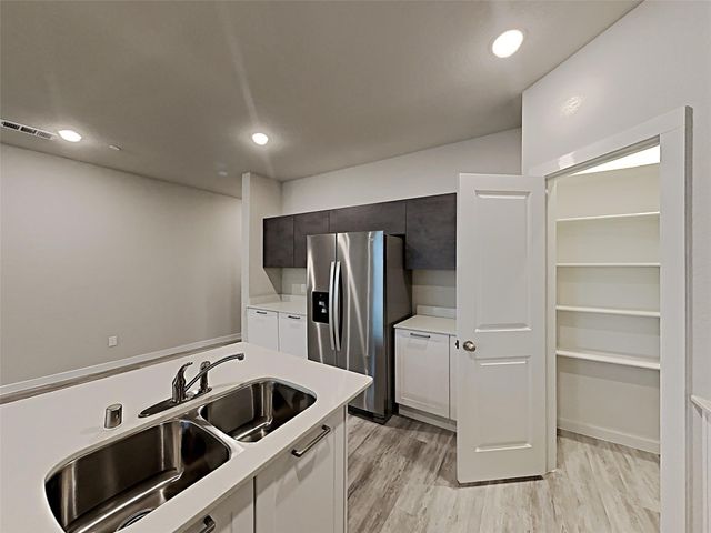 1325 Creekbank Drive, Mckinney, TX 75071