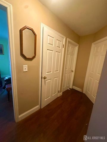 39 Prospect Avenue, Edison, NJ 08817