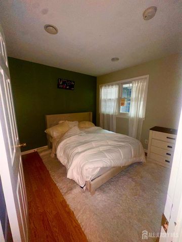 39 Prospect Avenue, Edison, NJ 08817