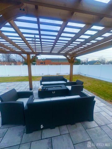 39 Prospect Avenue, Edison, NJ 08817