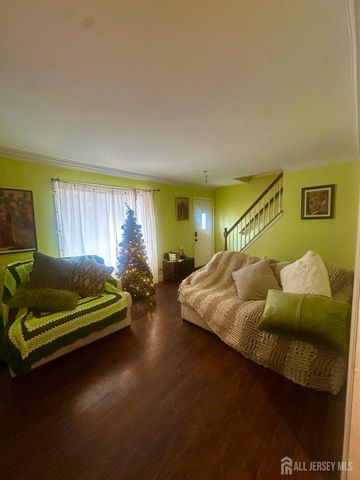 39 Prospect Avenue, Edison, NJ 08817