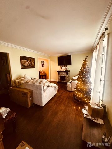 39 Prospect Avenue, Edison, NJ 08817