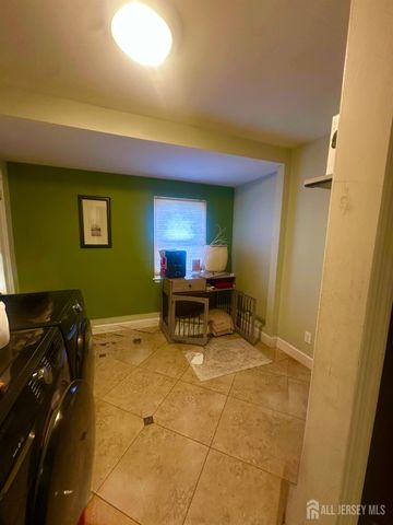 39 Prospect Avenue, Edison, NJ 08817