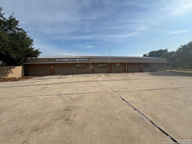9520 US Highway 87 E Ste 3, San Antonio, TX 78263