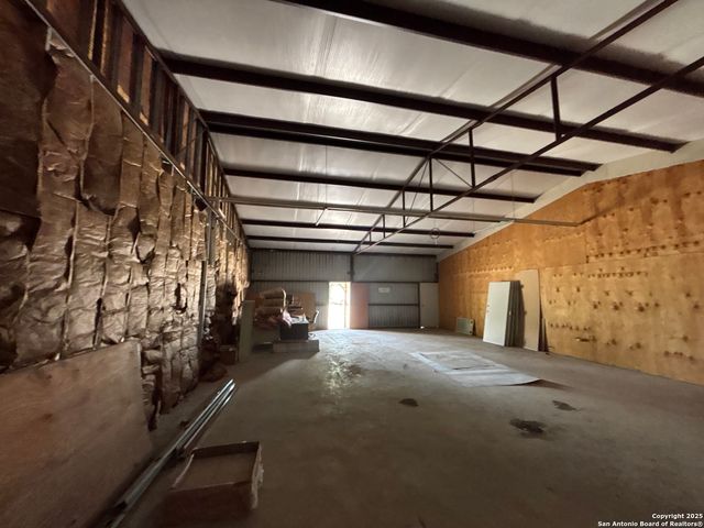 9520 US Highway 87 E Ste 3, San Antonio, TX 78263