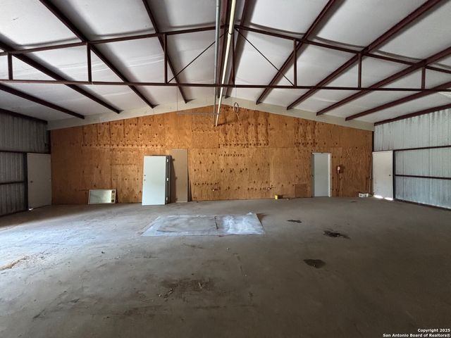 9520 US Highway 87 E Ste 3, San Antonio, TX 78263