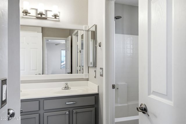 3289 E Waterman Street, Gilbert, AZ 85297