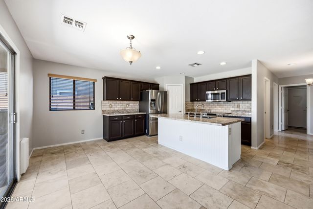 3289 E Waterman Street, Gilbert, AZ 85297