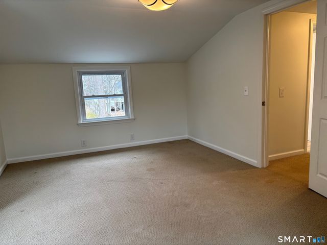 24 Deepwood Lane, Norwalk, CT 06854