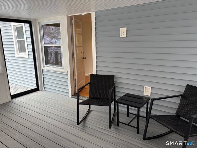 24 Deepwood Lane, Norwalk, CT 06854