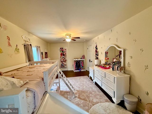 2310 EDGE HILL RD, Huntingdon Valley, PA 19006