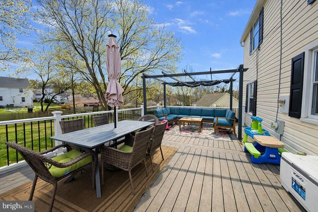 2310 EDGE HILL RD, Huntingdon Valley, PA 19006