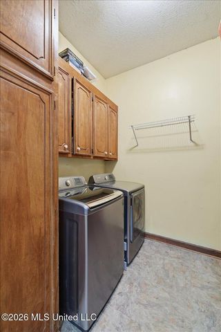 215 Comstock Lane, Madison, MS 39110