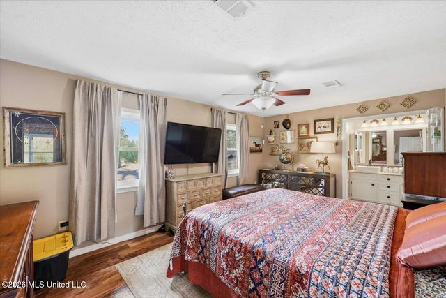 215 Comstock Lane, Madison, MS 39110