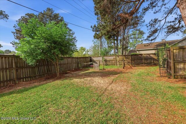 215 Comstock Lane, Madison, MS 39110