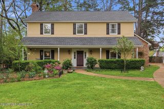 215 Comstock Lane, Madison, MS 39110