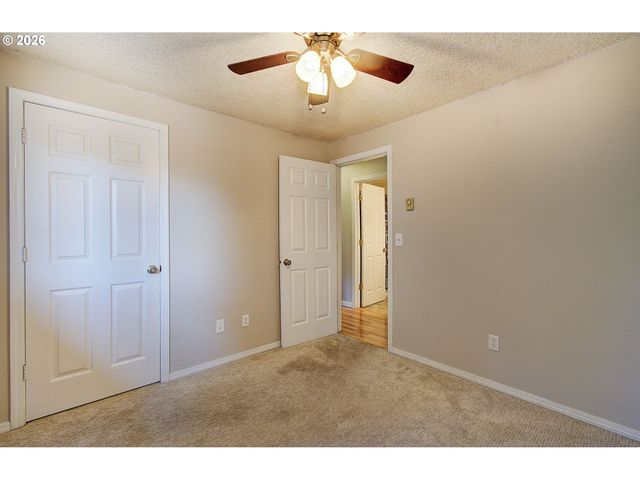 12719 Ne 85TH St, Vancouver, WA 98682