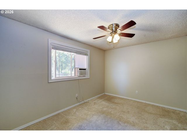 12719 Ne 85TH St, Vancouver, WA 98682