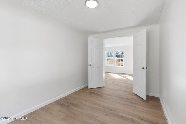 298 Foxwood Trail Road, New Bern, NC 28560