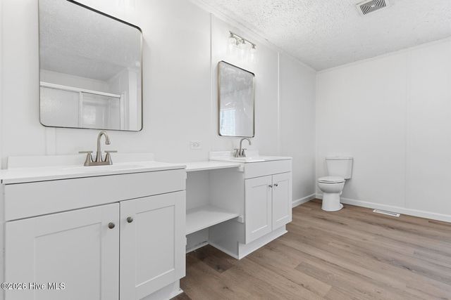 298 Foxwood Trail Road, New Bern, NC 28560