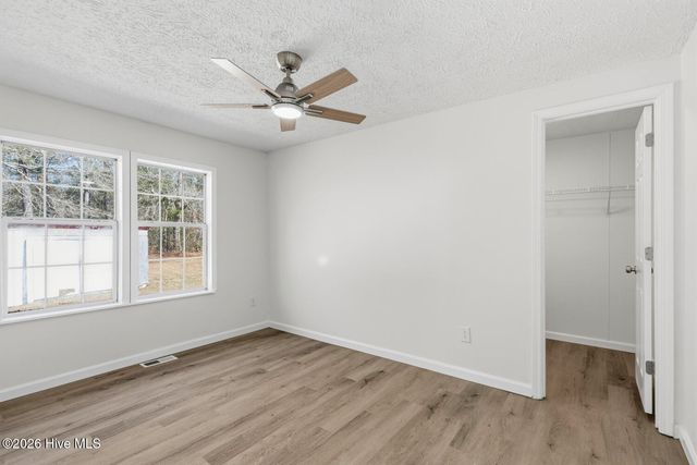 298 Foxwood Trail Road, New Bern, NC 28560