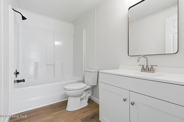 298 Foxwood Trail Road, New Bern, NC 28560