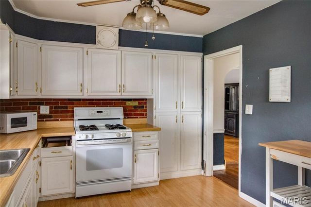 2518 Edison Avenue, Granite City, IL 62040