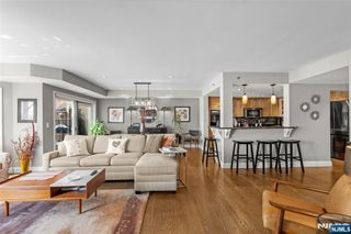 403 Jefferson Court 3, Edgewater, NJ 07020
