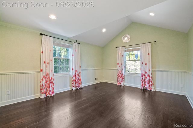 520 Pleasant Street, Birmingham, MI 48009