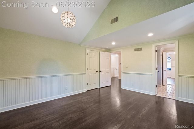 520 Pleasant Street, Birmingham, MI 48009