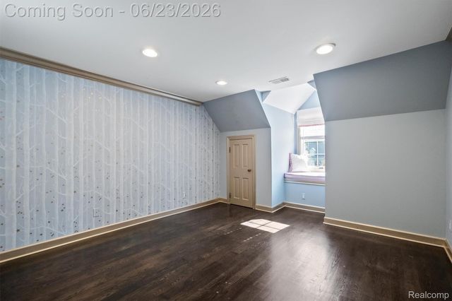 520 Pleasant Street, Birmingham, MI 48009