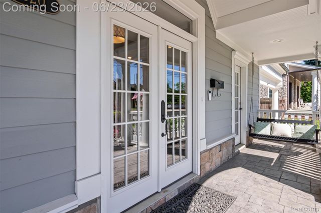 520 Pleasant Street, Birmingham, MI 48009