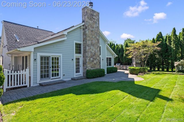 520 Pleasant Street, Birmingham, MI 48009