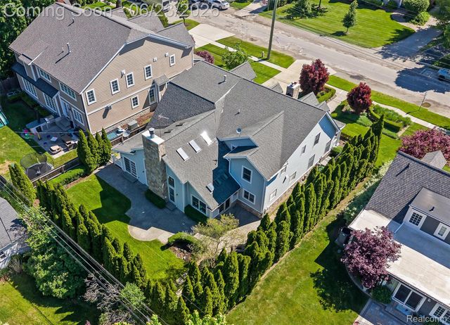 520 Pleasant Street, Birmingham, MI 48009