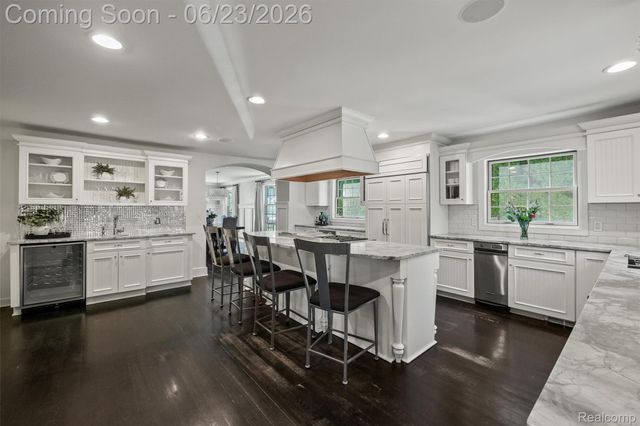 520 Pleasant Street, Birmingham, MI 48009