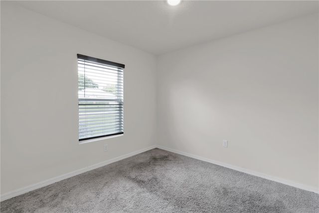 8756 103rd Avenue, Vero Beach, FL 32967