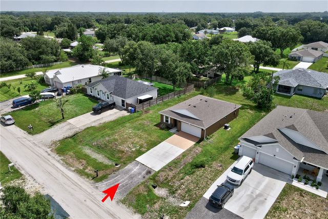 8756 103rd Avenue, Vero Beach, FL 32967