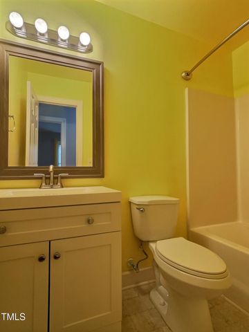 20 Hollyfield Lane, Youngsville, NC 27596