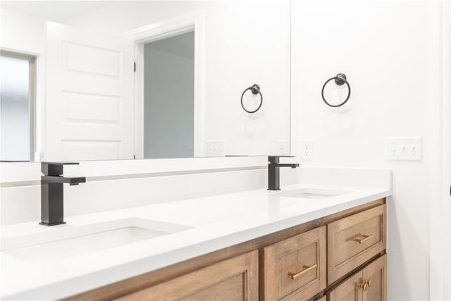 2301 NW 170th Street, Edmond, OK 73012