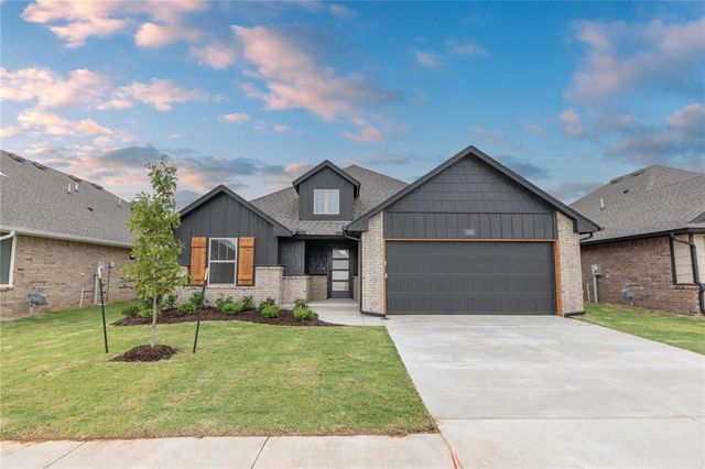 2301 NW 170th Street, Edmond, OK 73012