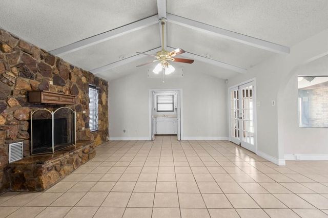 2814 W 3rd St, Odessa, TX 79763