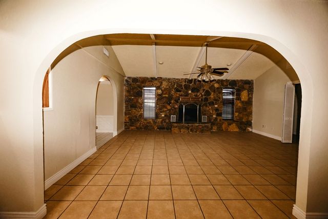 2814 W 3rd St, Odessa, TX 79763