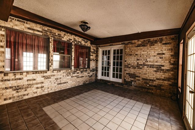 2814 W 3rd St, Odessa, TX 79763